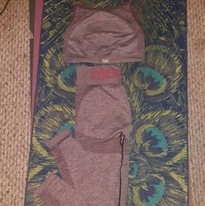 Gymshark Flex Berry High waisted leggings and bra.